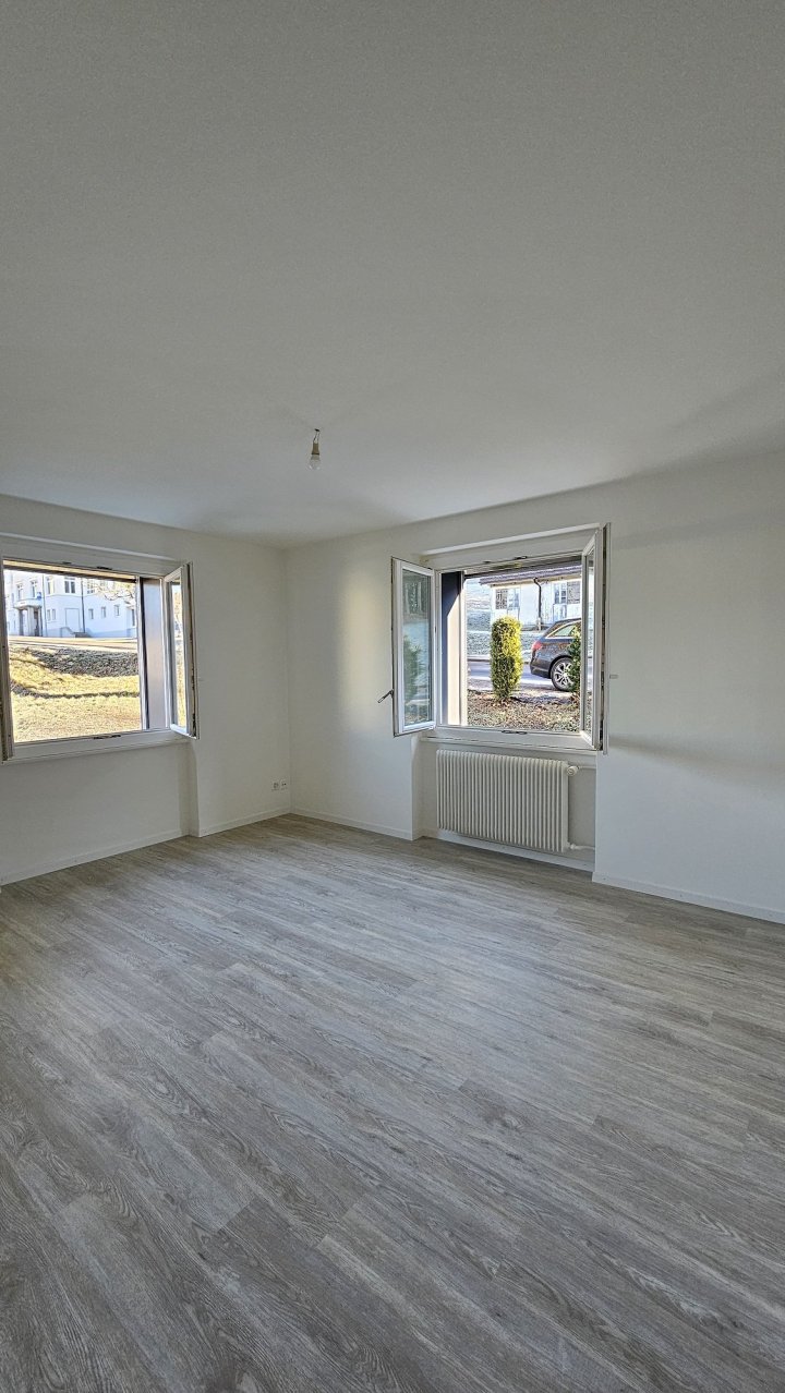 Grand-Rue 30  Les Brenets, Neuchâtel,  NE 2416 CH