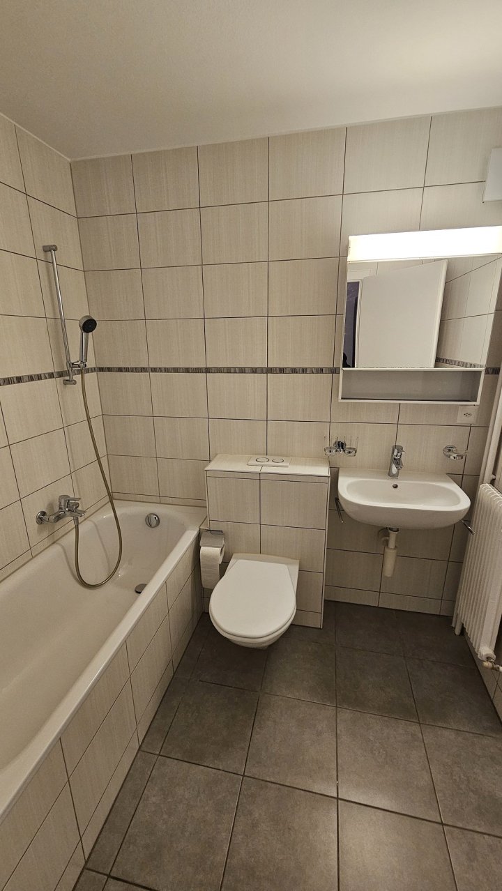 Grand-Rue 30  Les Brenets, Neuchâtel,  NE 2416 CH
