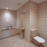 Envers 45  Le Locle, Neuchâtel,  NE 2400 CH