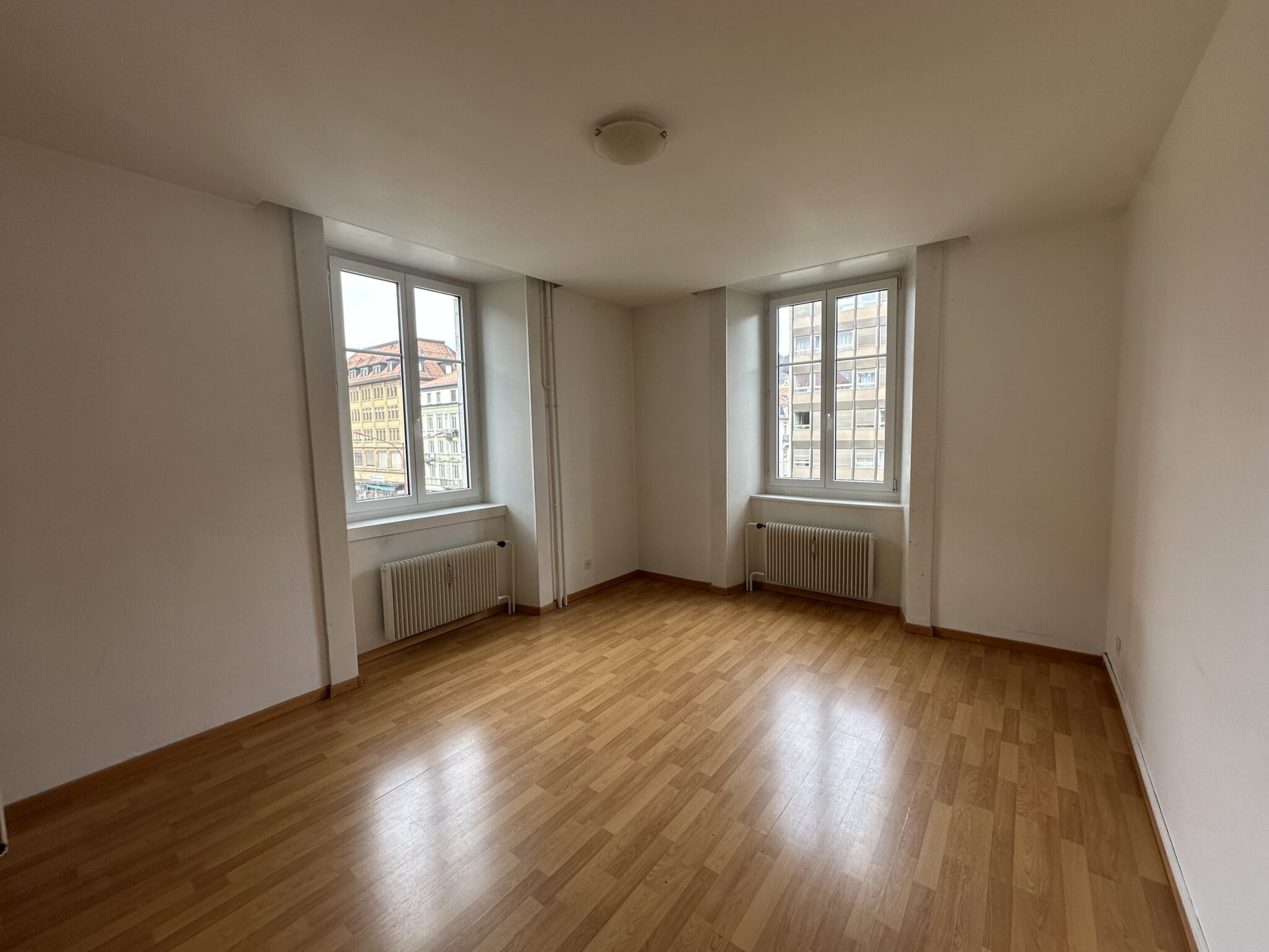 Léopold-Robert 61  La Chaux-de-Fonds, Neuchâtel,  NE 2300 CH