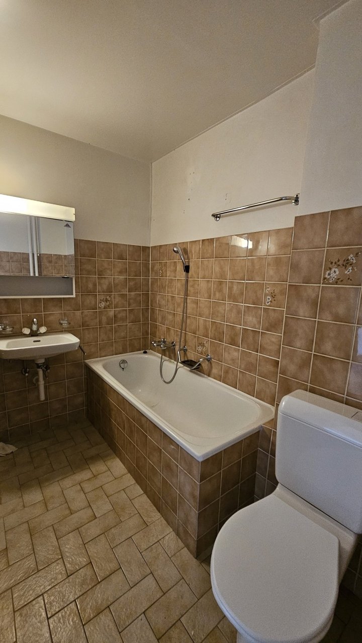 Numa-Droz 124  La Chaux-de-Fonds, Neuchâtel,  NE 2300 CH