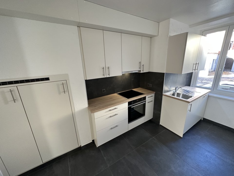 Paix 81  La Chaux-de-Fonds, Neuchâtel,  NE 2300 CH