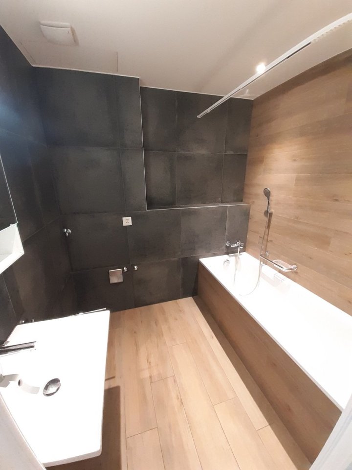 Progrès 121  La Chaux-de-Fonds, Neuchâtel,  NE 2300 CH