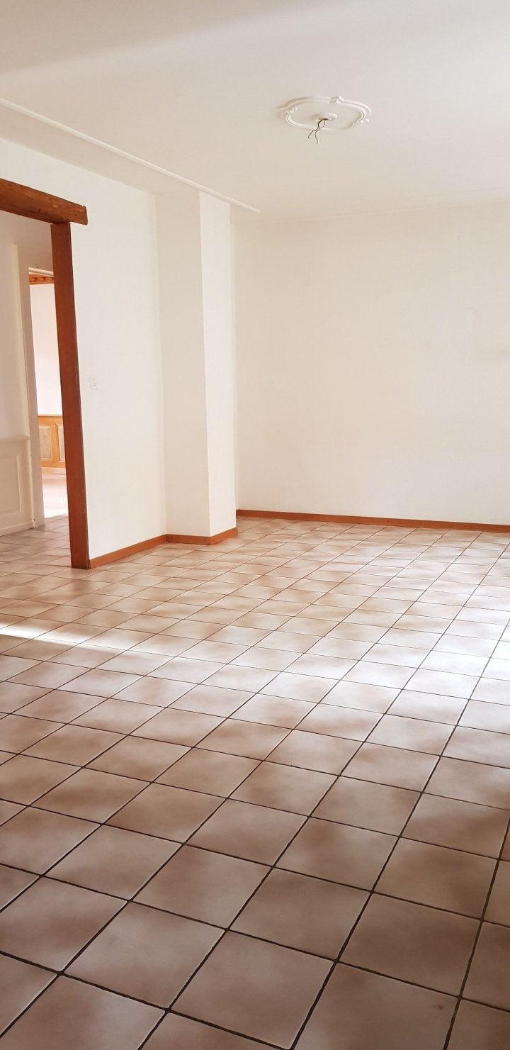 Midi 19  Le Locle, Neuchâtel,  NE 2400 CH