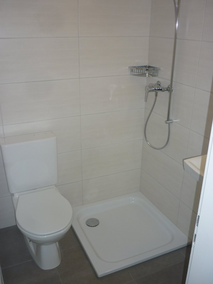 Grande-Rue 24  Le Locle, Neuchâtel,  NE 2400 CH
