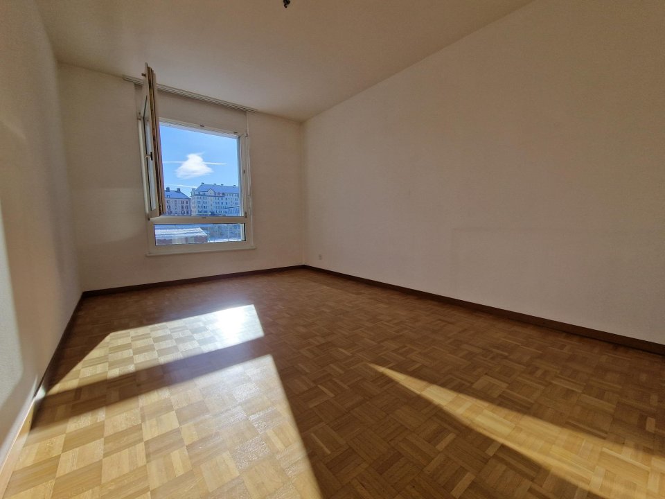 Léopold-Robert 147  La Chaux-de-Fonds, Neuchâtel,  NE 2300 CH