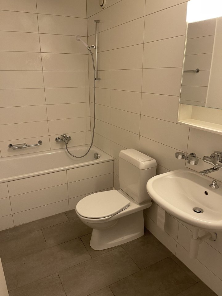 Alexis-Marie-Piaget 69  La Chaux-de-Fonds, Neuchâtel,  NE 2300 CH