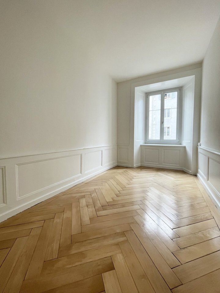 Promenade 13  La Chaux-de-Fonds, Neuchâtel,  NE 2300 CH