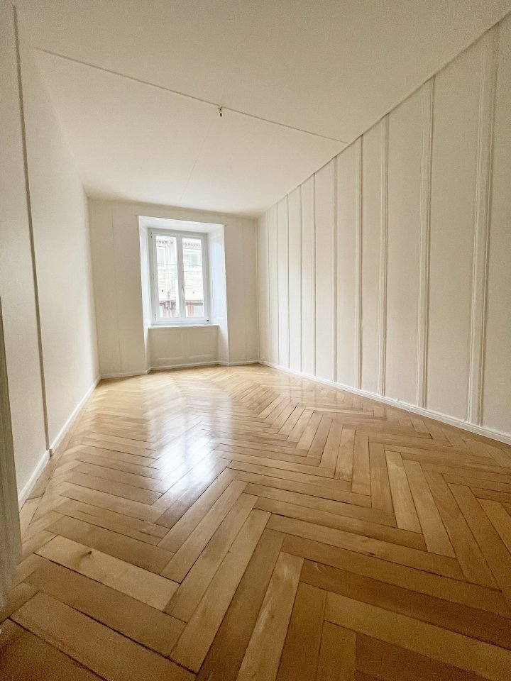 Promenade 13  La Chaux-de-Fonds, Neuchâtel,  NE 2300 CH