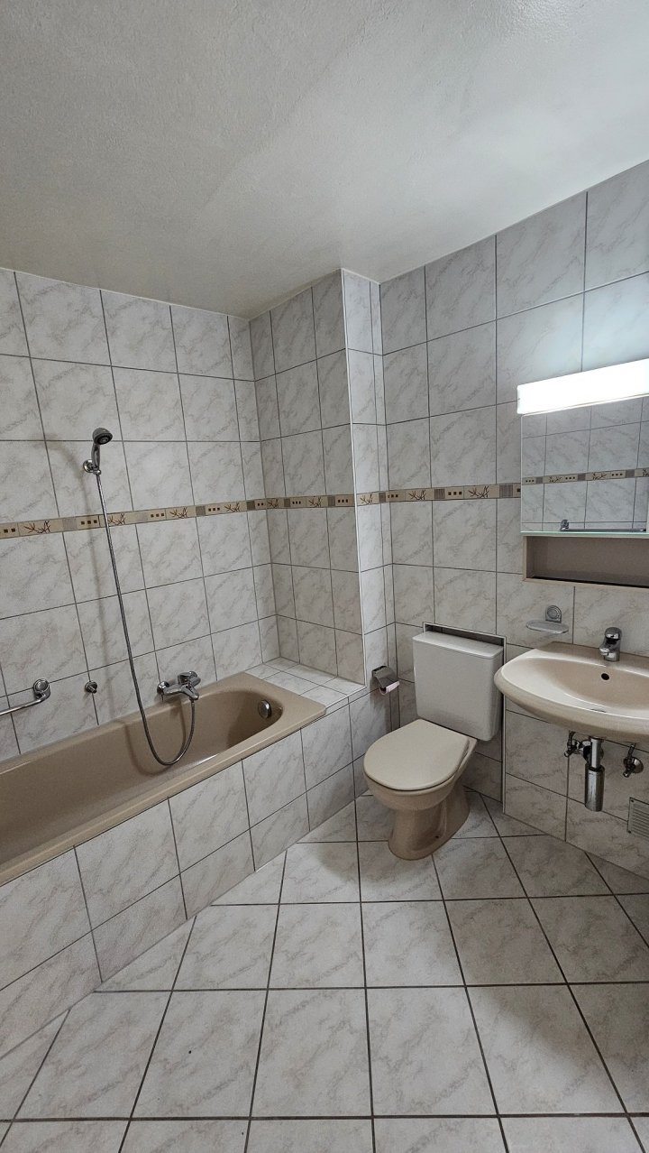 Grand-Rue 30  Les Brenets, Neuchâtel,  NE 2416 CH