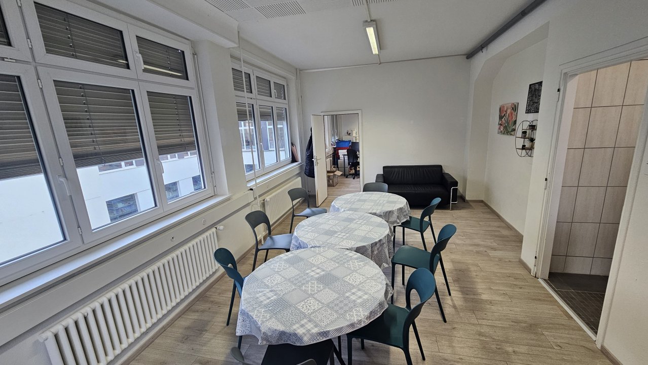 Léopold-Robert 105  La Chaux-de-Fonds, Neuchâtel,  NE 2300 CH