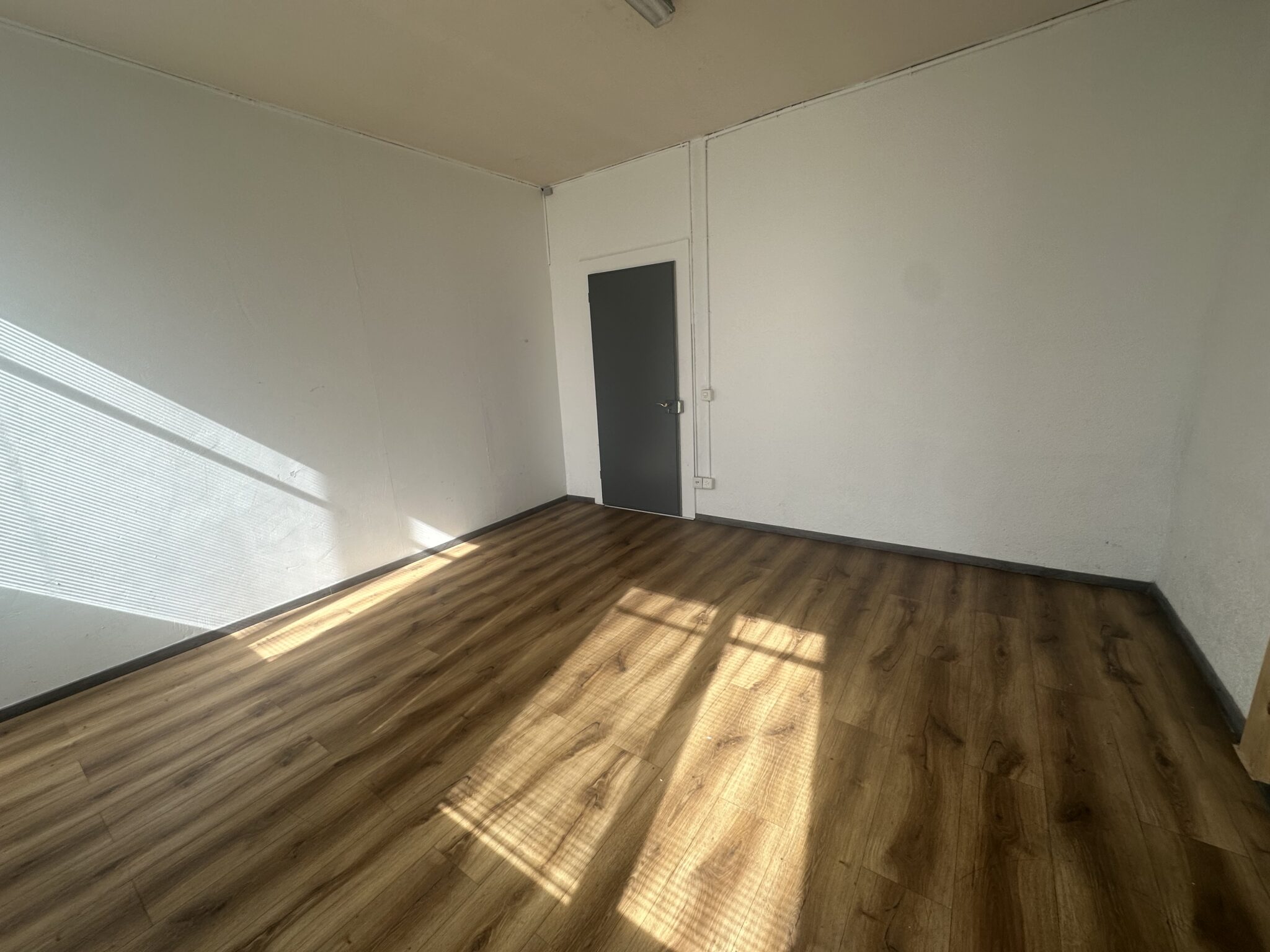 Alexis-Marie-Piaget 71  La Chaux-de-Fonds, Neuchâtel,  NE 2300 CH